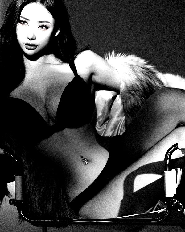 maymay_hitomi instagram image archive image
