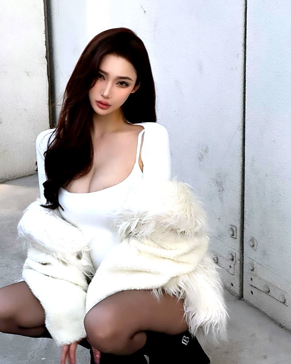 maymay_hitomi instagram image archive image