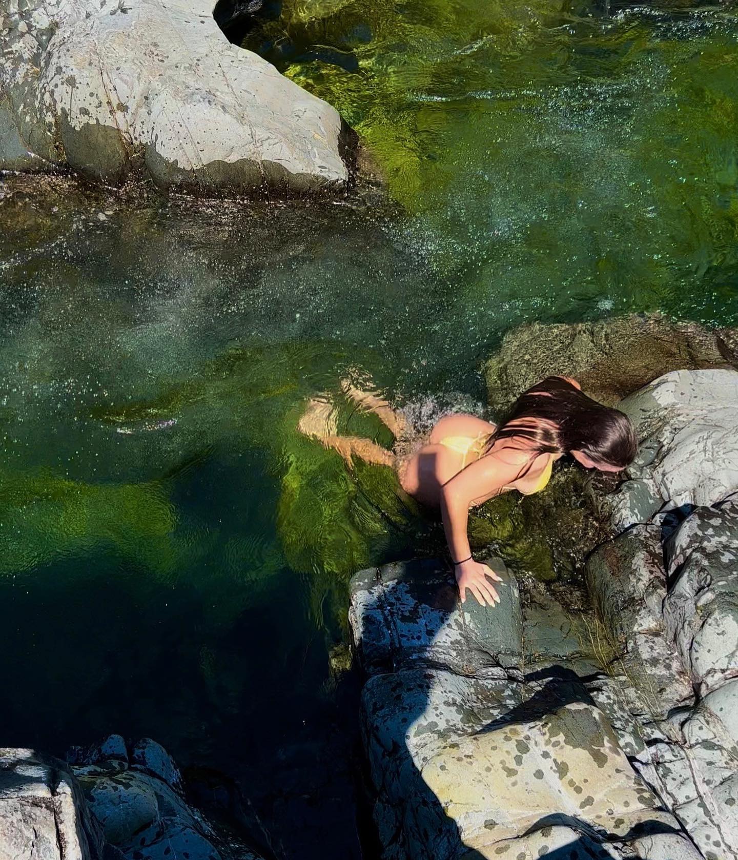 meelahrobbins instagram image archive image