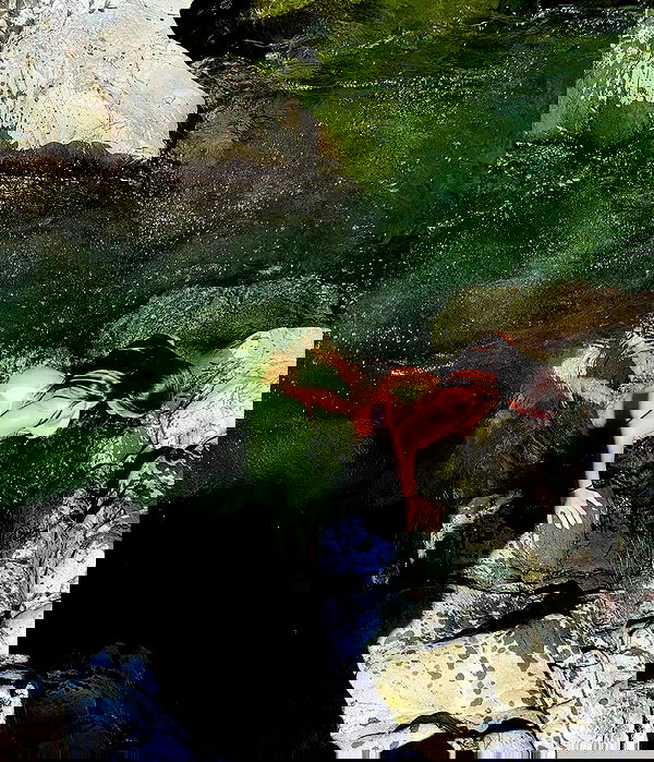 meelahrobbins image ~ Altpins