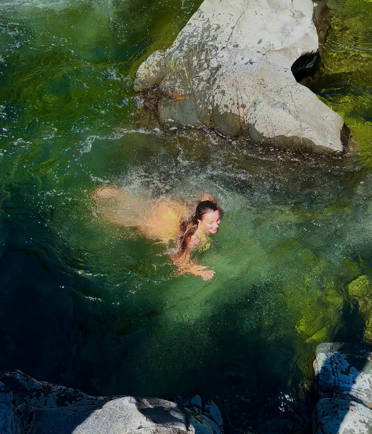 meelahrobbins instagram image archive image