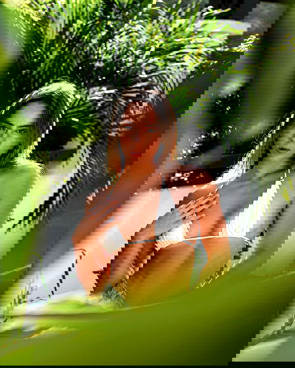 meelahrobbins image ~ Altpins