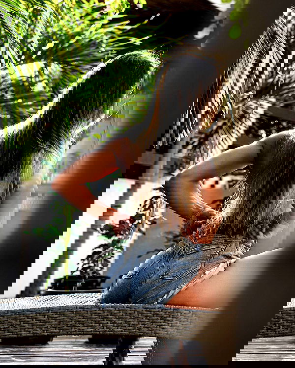 meelahrobbins image ~ Altpins