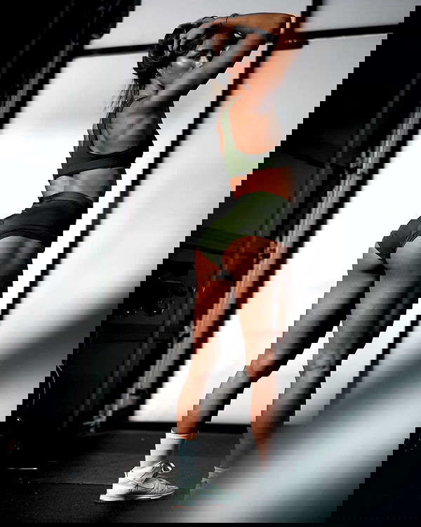 meelahrobbins image ~ Altpins