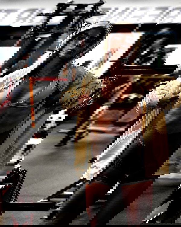 meelahrobbins image ~ Altpins