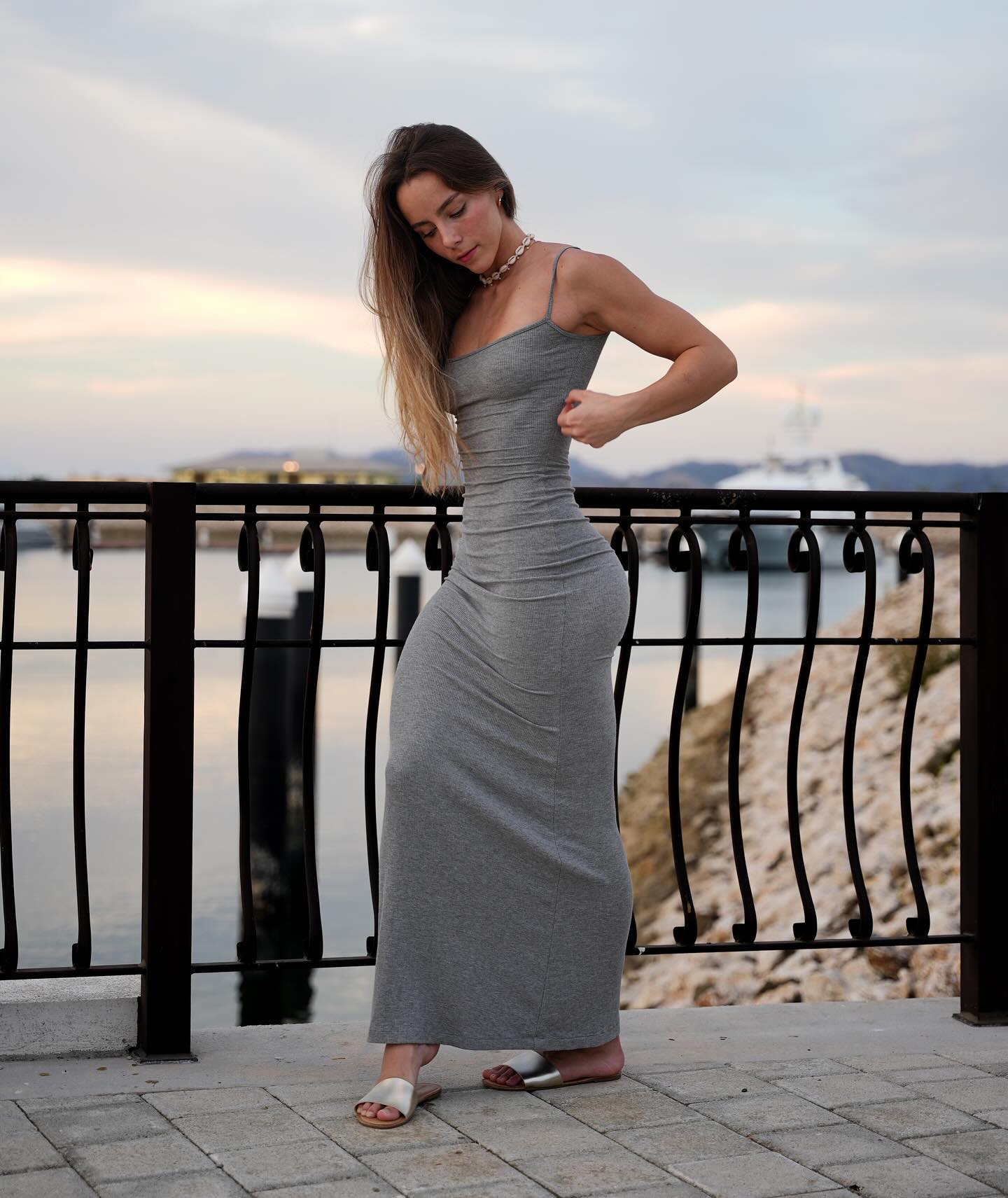 meelahrobbins instagram image archive image