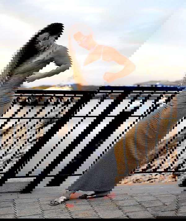 meelahrobbins image ~ Altpins