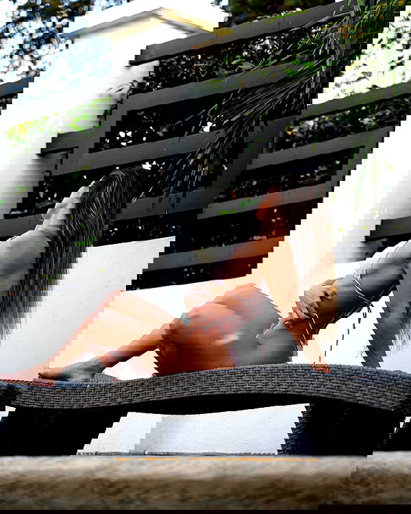 meelahrobbins image ~ Altpins