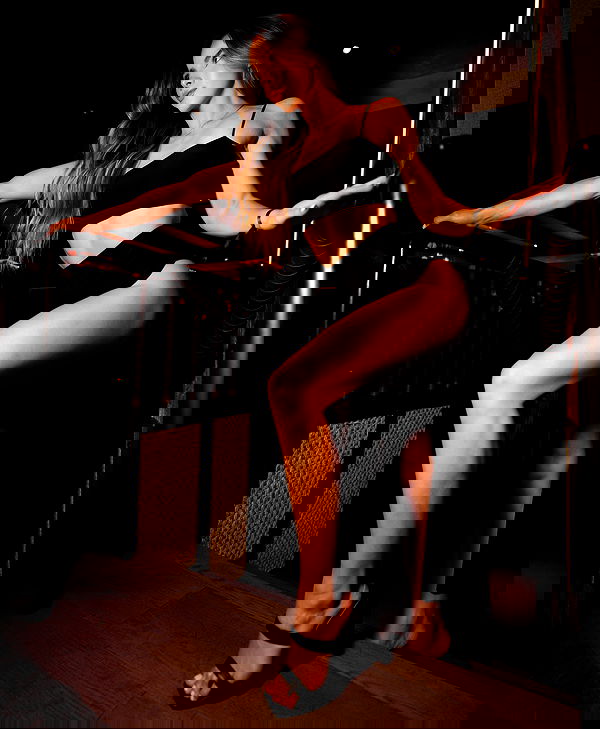 meelahrobbins image ~ Altpins