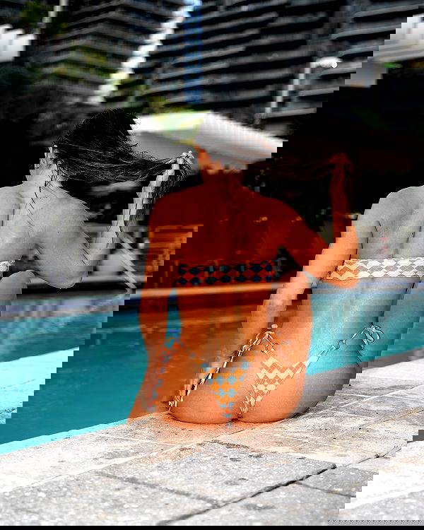 meelahrobbins image ~ Altpins