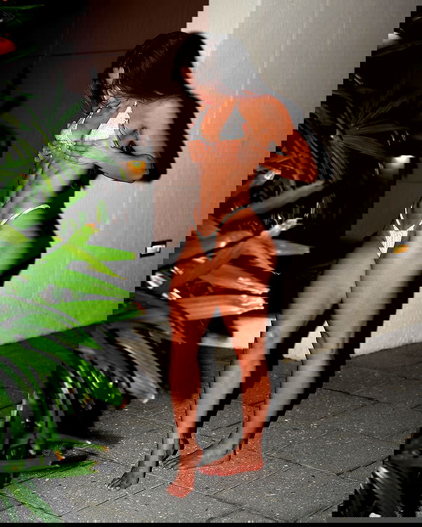 meelahrobbins image ~ Altpins