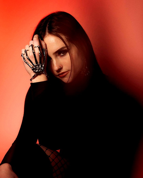 megann_eliizabeth instagram image archive image