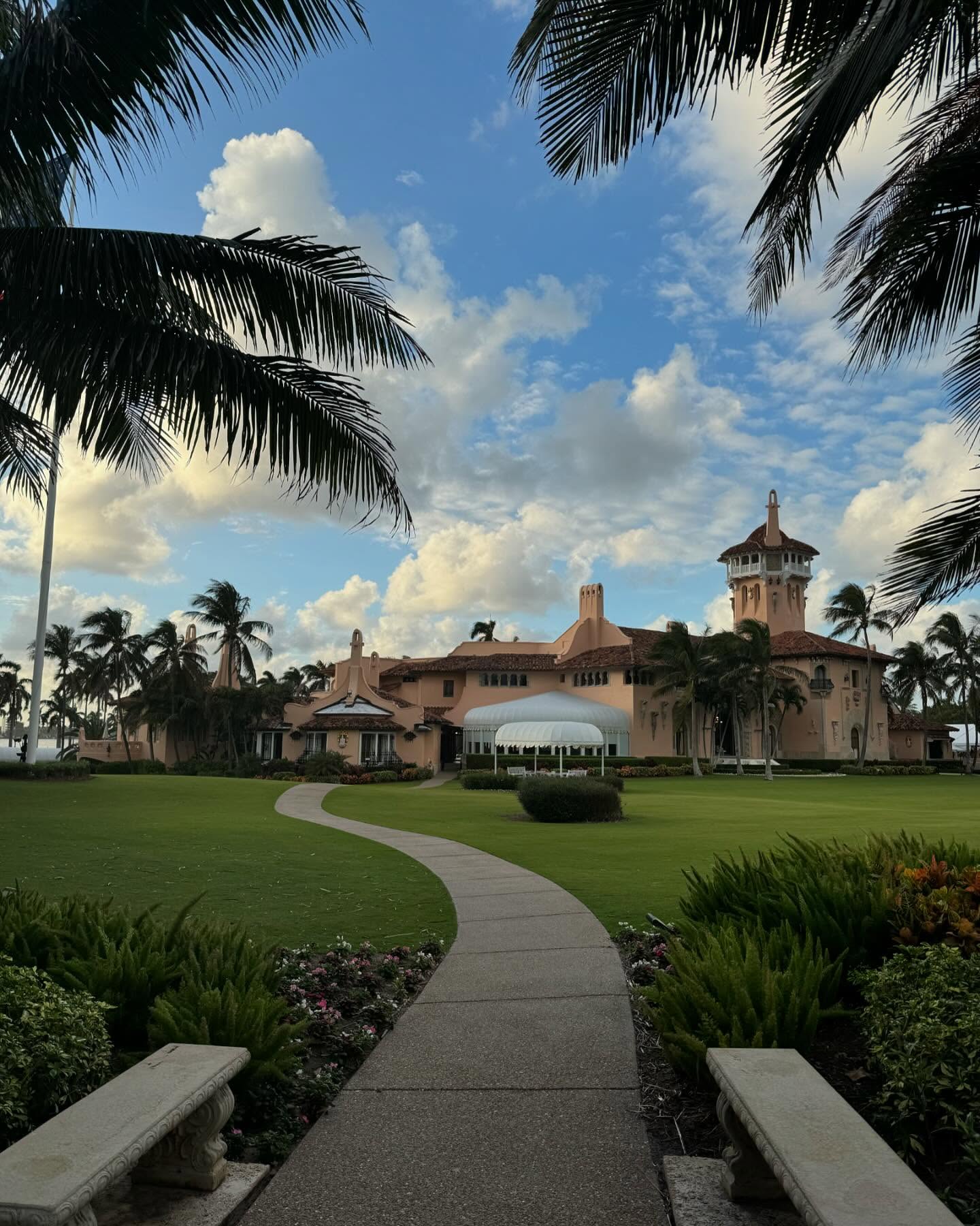 meikeae instagram image archive image