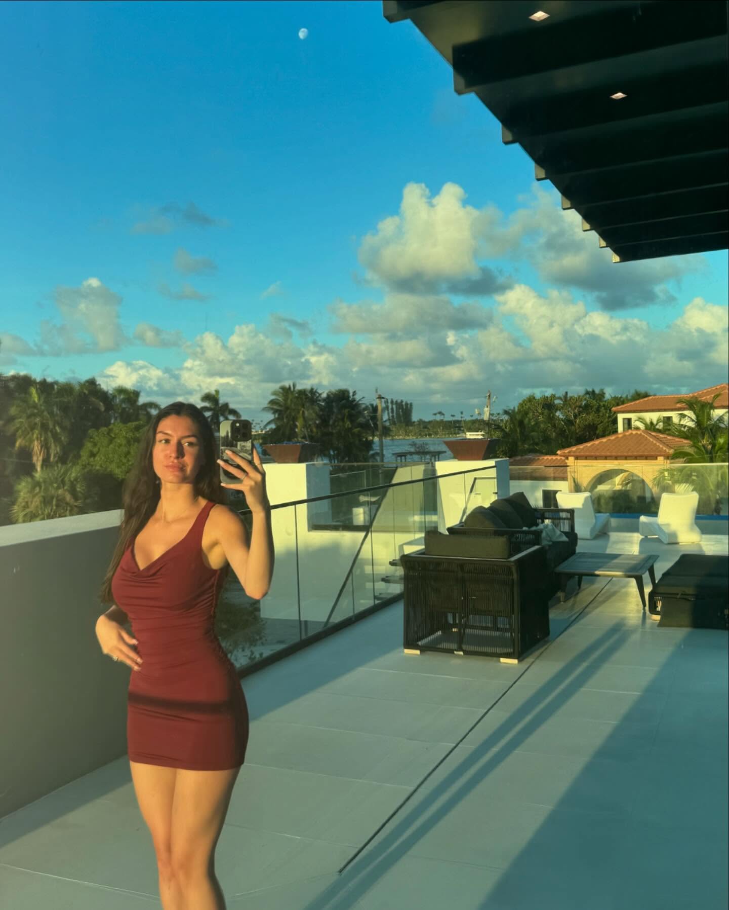 meikeae instagram image archive image