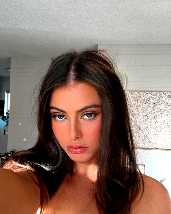 mia.ngarla instagram image archive image