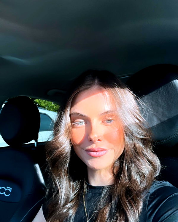 mia.ngarla instagram image archive image