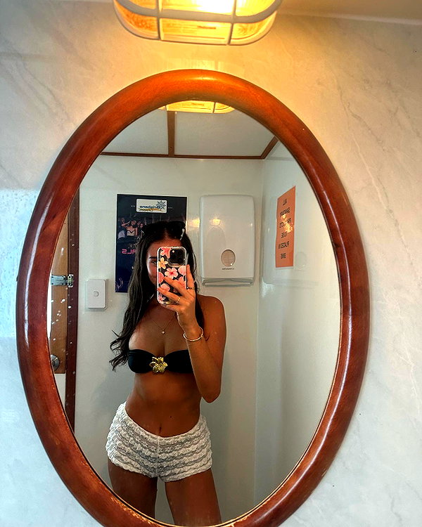 mia.ngarla instagram image archive image