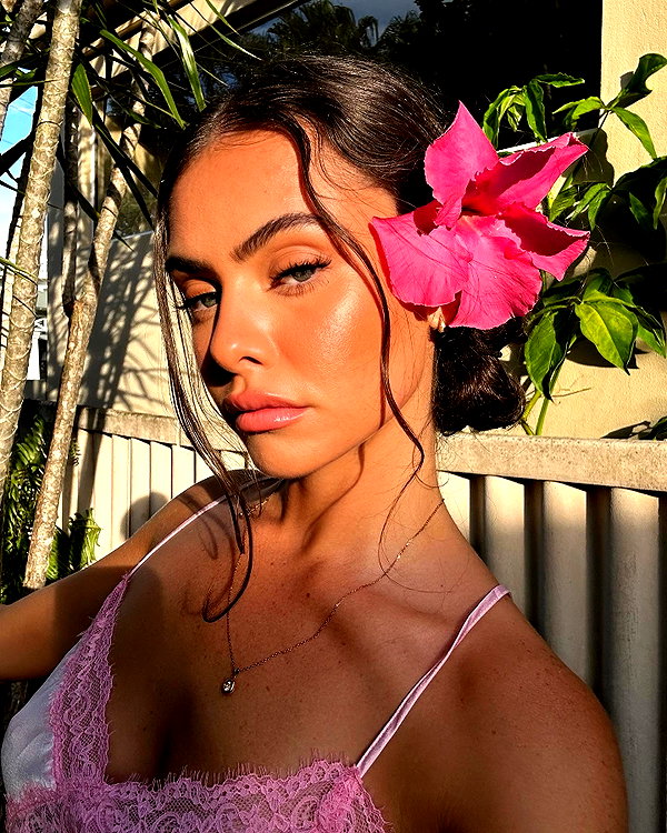 mia.ngarla instagram image archive image