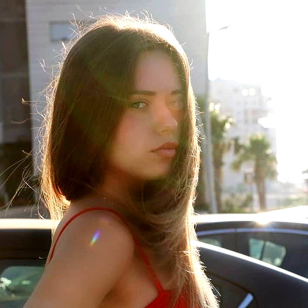 michelleloven_ instagram image archive image