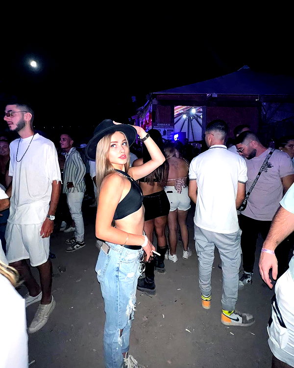 milena.chorni instagram image archive image