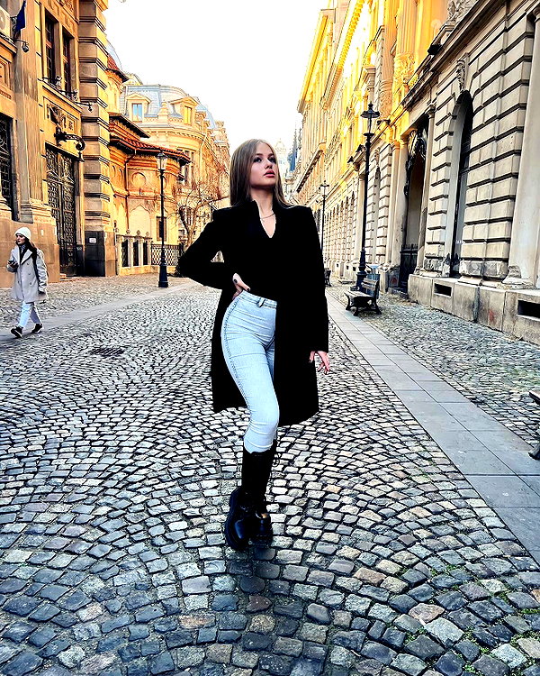 milena.chorni instagram image archive image