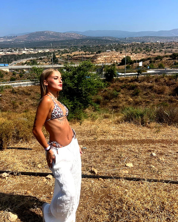 milena.chorni instagram image archive image