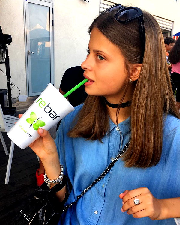 milena_kofef instagram image archive image