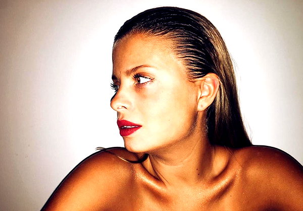 milena_kofef instagram image archive image