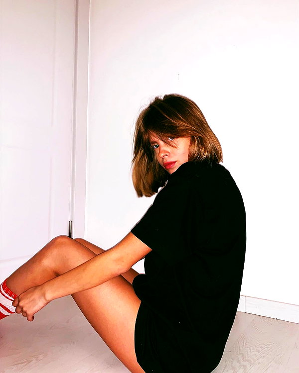 milena_kofef instagram image archive image