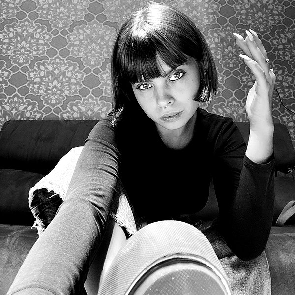 milena_kofef instagram image archive image