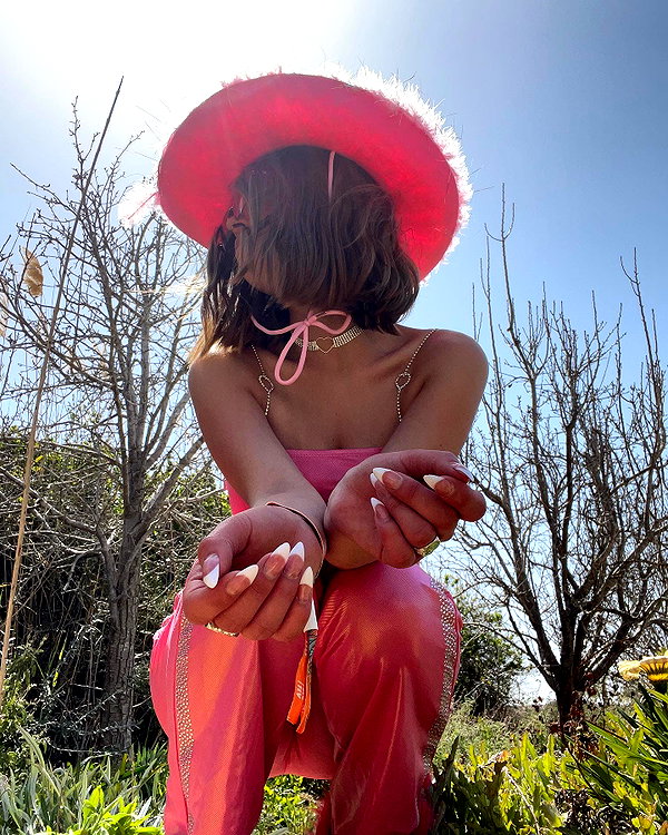milena_kofef instagram image archive image