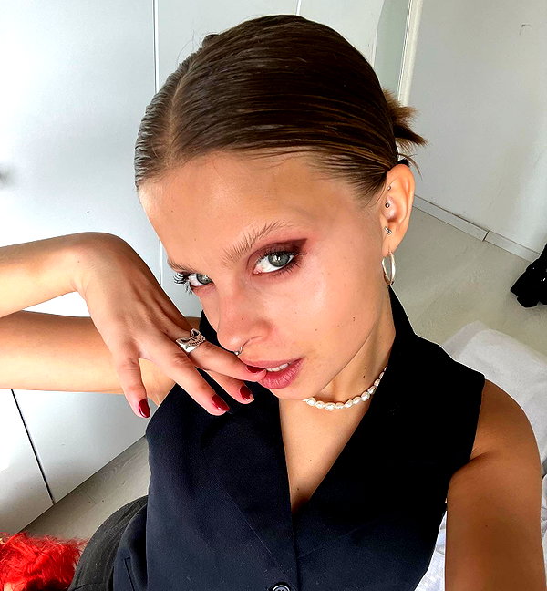 milena_kofef instagram image archive image