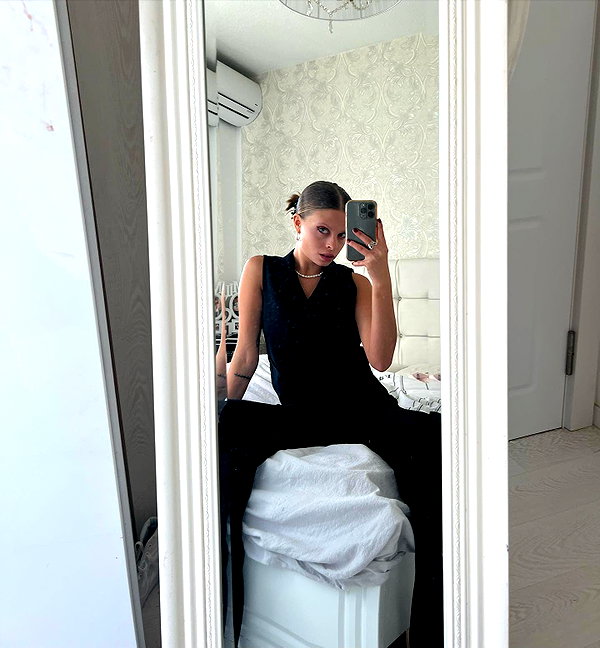 milena_kofef instagram image archive image