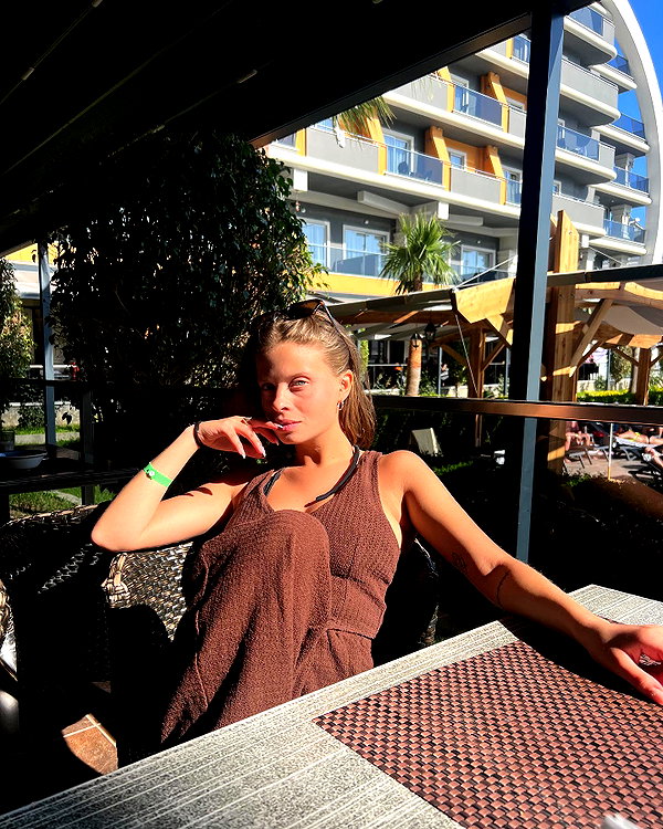 milena_kofef instagram image archive image