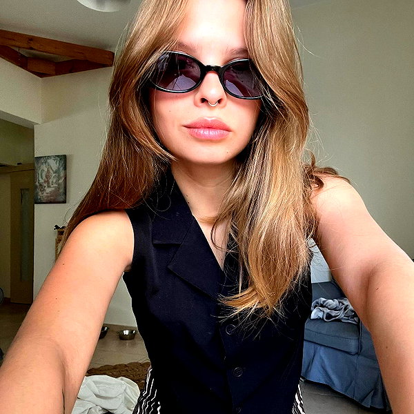 milena_kofef instagram image archive image
