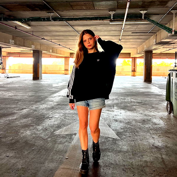 milena_kofef instagram image archive image