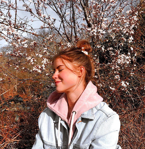 mira.004 instagram image archive image