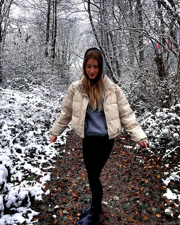 mira.004 instagram image archive image