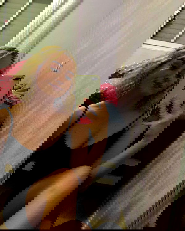 mishel116 mishel116 archive image