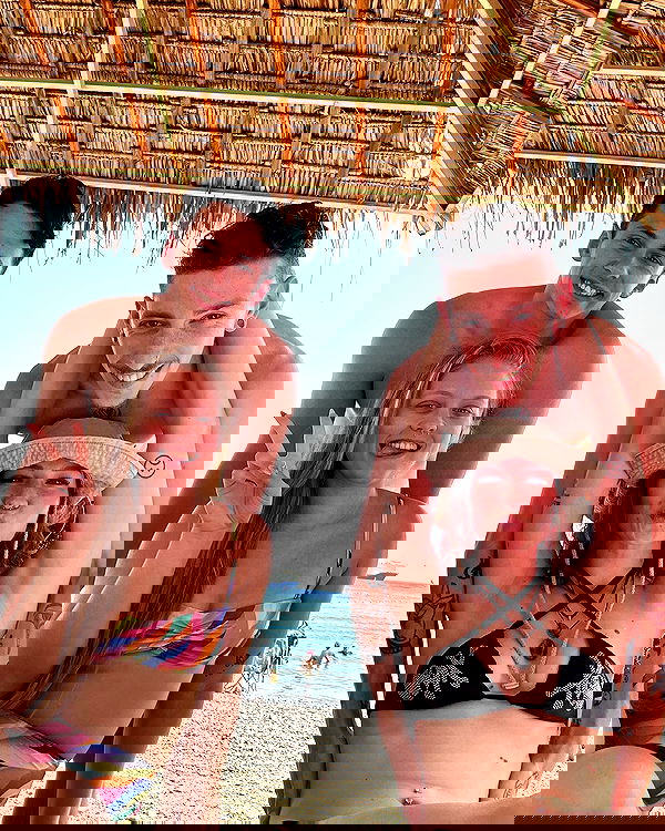 mishel116 mishel116 archive image