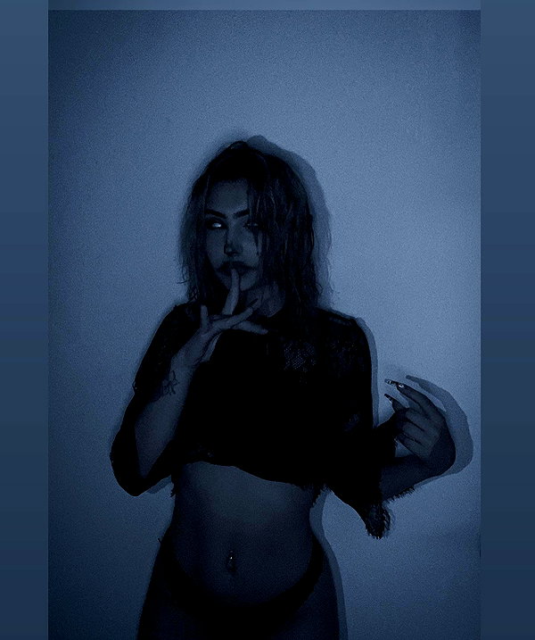 miss_insta_x.18 instagram image archive image