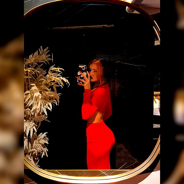 miss_insta_x.18 instagram image archive image