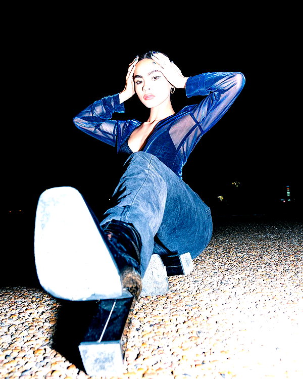 monetzamora_ instagram image archive image