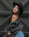 monetzamora_ Altpins Profile Picture