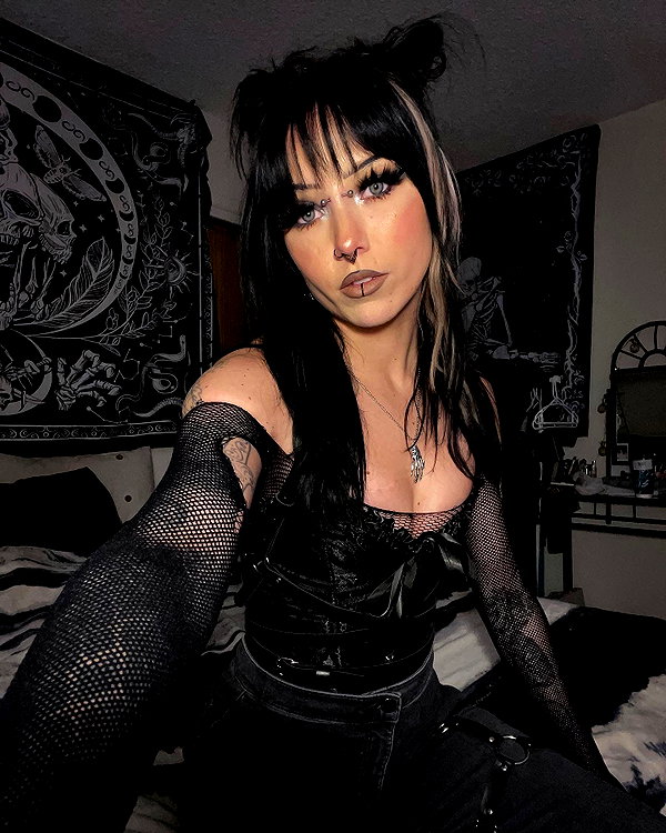 morguemuscle instagram image archive image