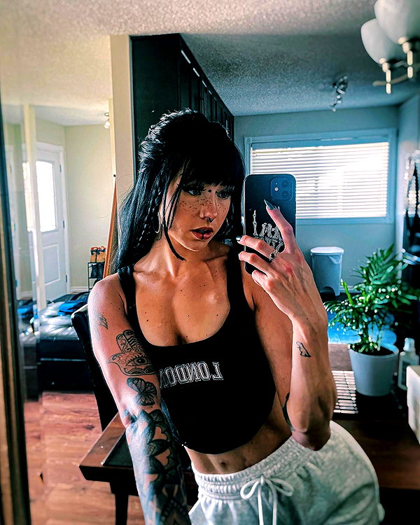 morguemuscle instagram image archive image