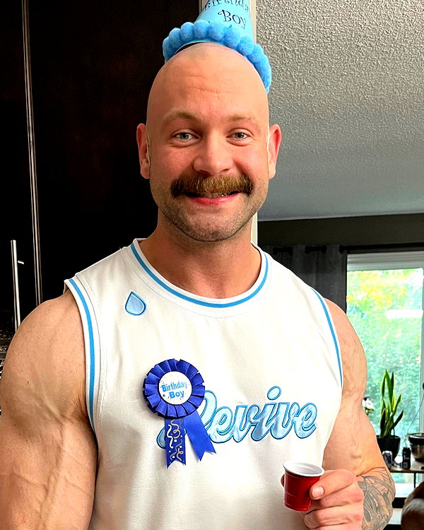 morguemuscle instagram image archive image
