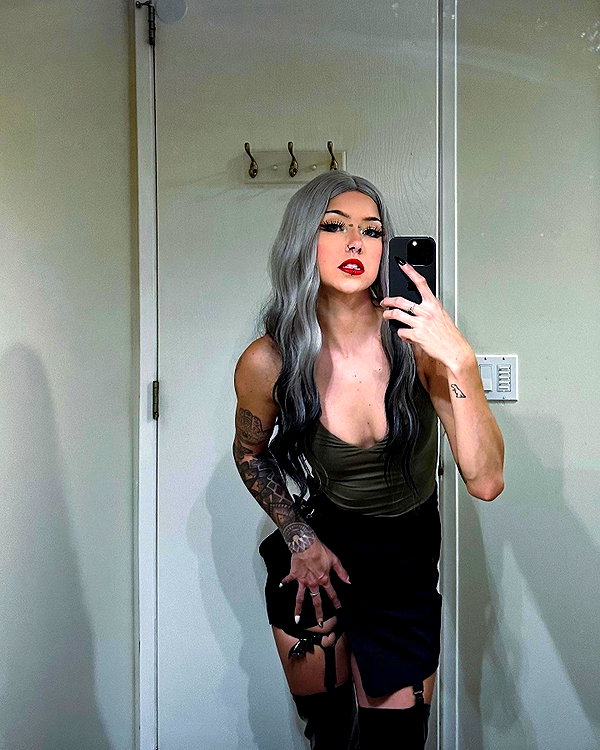 morguemuscle instagram image archive image