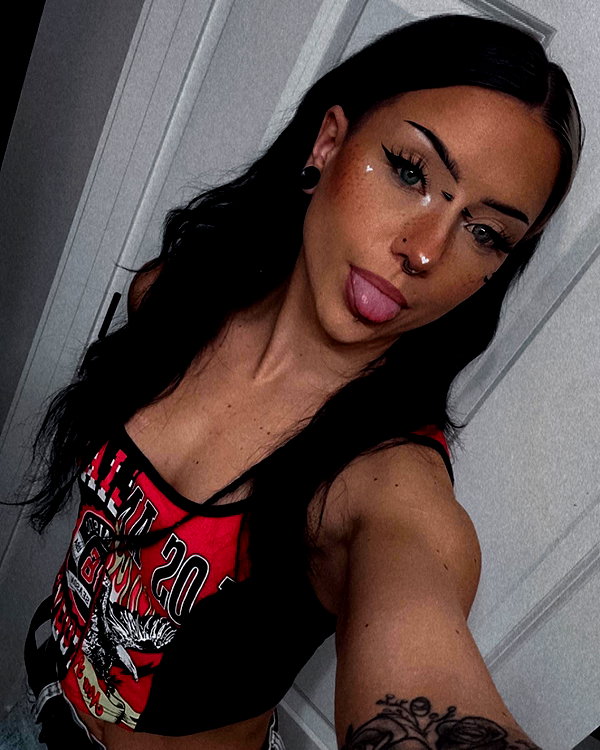 morguemuscle instagram image archive image