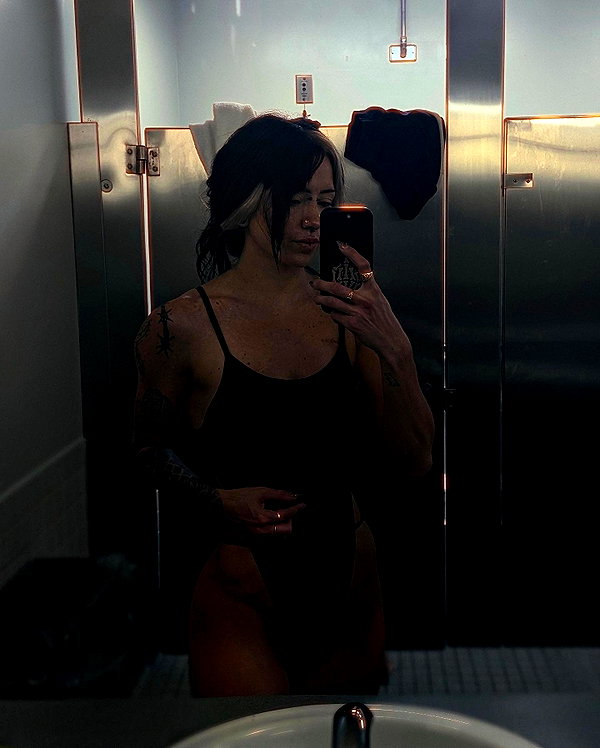 morguemuscle instagram image archive image